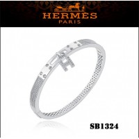 Hermes Kelly H Lock Cadena Charm Bracelet White Gold With Diamonds